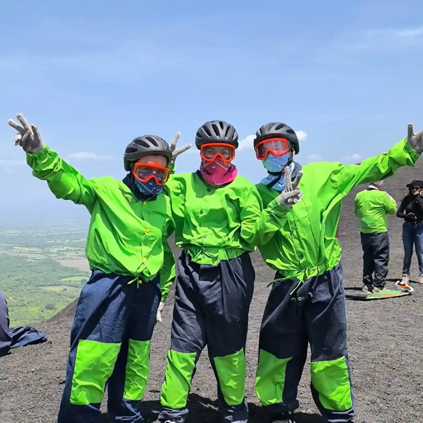 Volcan Cerro Negro, Excursion en Bateau et Coucher de Soleil Sur la Plage